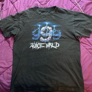 Vintage washed JuiceWRLD zumiez tee